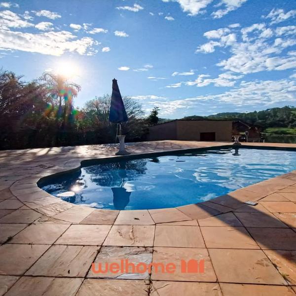 Chacara em Cássia com Piscina e Lago