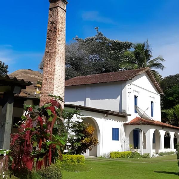 Casarão Miguel Pereira - Refúgio na Natureza com Lareira Externa, Piscina, Fondue e Amplo Jardim - 15 Min do Parque Terra dos Dinos - Foto 5