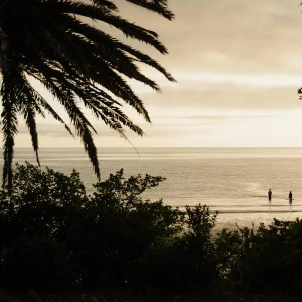 Golden Bay Beach Retreat, hotel v destinaci Parapara 