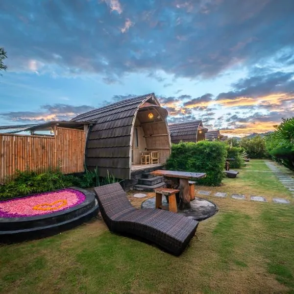 Tegal Bamboo Cottages & Private Hot Spring, hotel v destinaci Baturaja