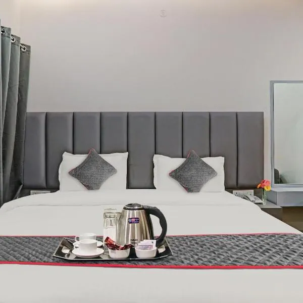Townhouse Hotel Impact, hotel v destinaci Chinhat