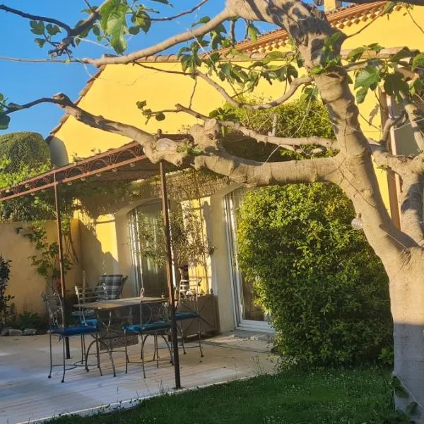 Un petit coin de Paradis – hotel w mieście Mazan