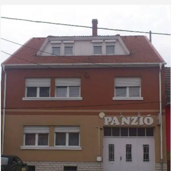 Napsugár Panzió, hotel v destinácii Vác