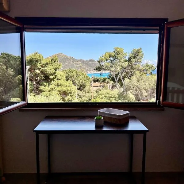 Villa Vittoria, hotel in Solanas