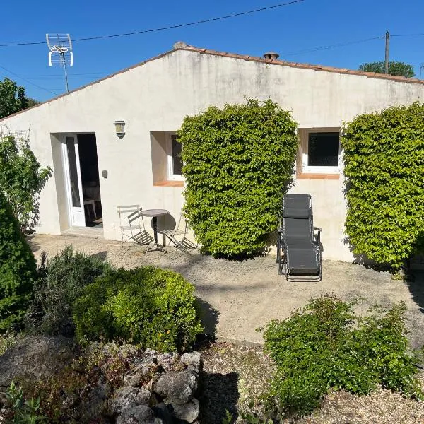 Petit lupin de l’estuaire، فندق في Saint-Nazaire-sur-Charente