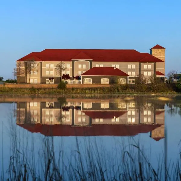 La Quinta by Wyndham Shawnee, hotel a Shawnee