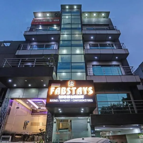 Hotel Fab Stays、ニューデリーのホテル