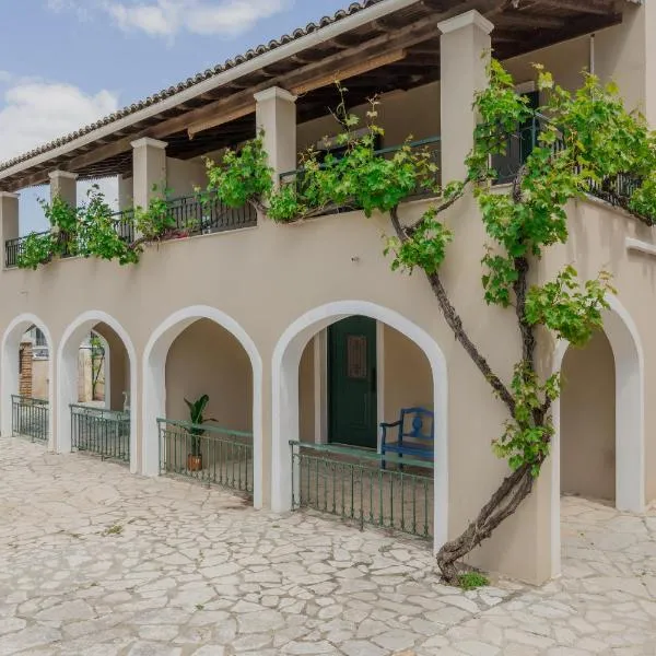 Vine House Apartments, hotel v destinaci Kassiopi