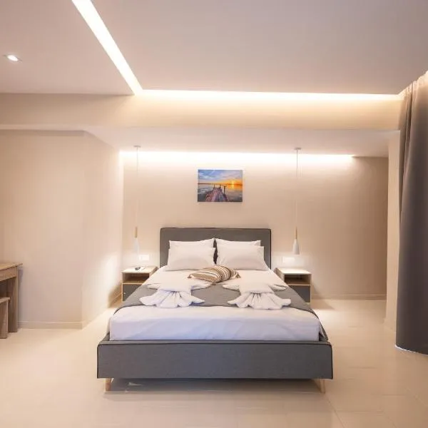 Blue Wave Suites - Ixia, hotel in Ialysos