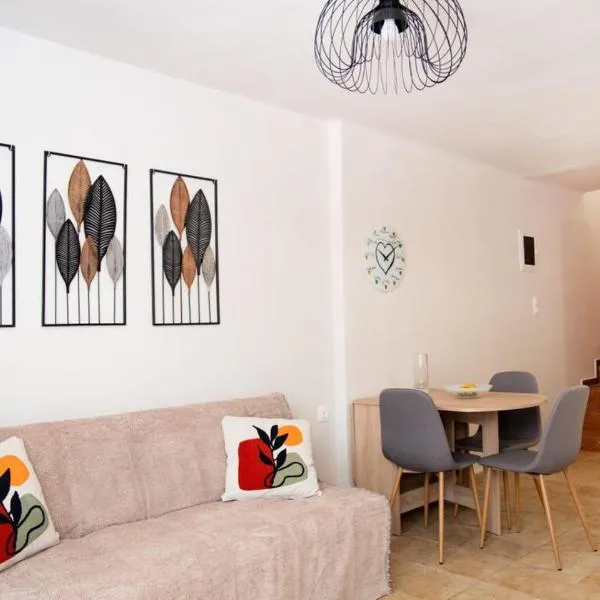 Charming Stian Maisonette in Heart of the City, hotel a Sitia