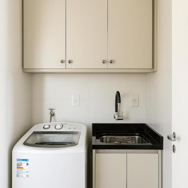 Apartamento com Varanda Gourmet a 400 m Meia Praia - Foto 3