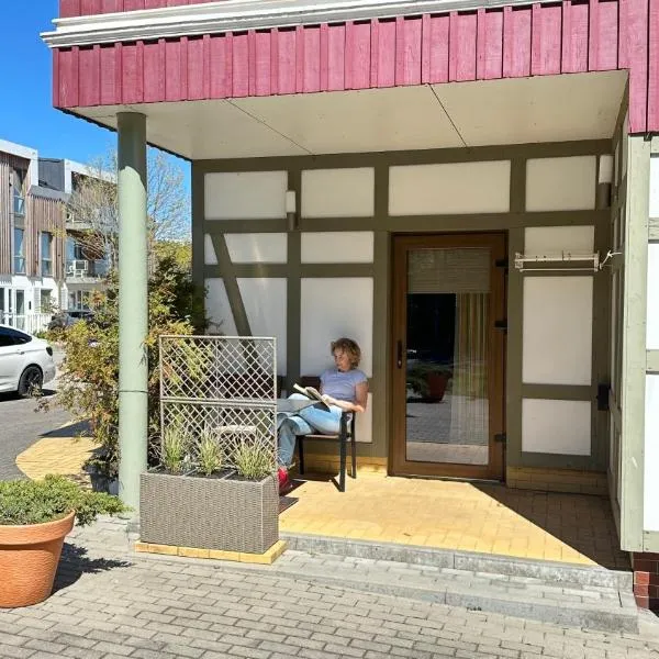 Apartamentai Vetrungiu g 3, hotel in Nida