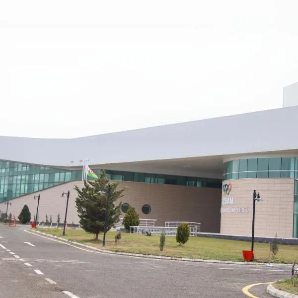 Arena Hotel Shirvan, hotel in Əli Bayramlı Stansiyası