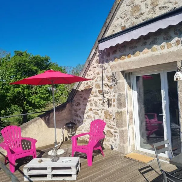 le gite zen, hotel v destinaci Durdat-Larequille
