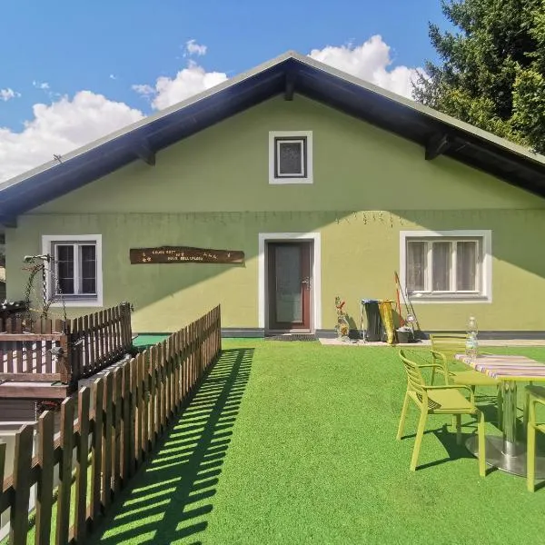 Haus Bellaflora Apartman, hotel v destinácii Haus im Ennstal