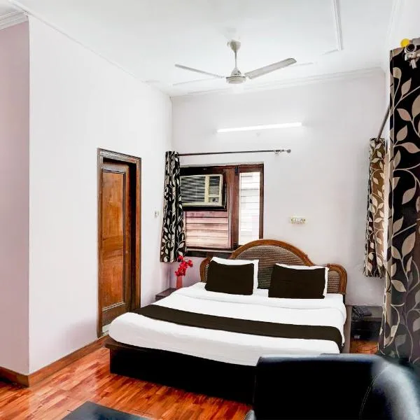 Super Hotel O Krishna Nagar Chowk Near ONGC、デヘラードゥーンのホテル