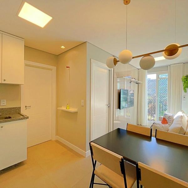 Acolhedor apartamento a 4 minutos da Rua Coberta!