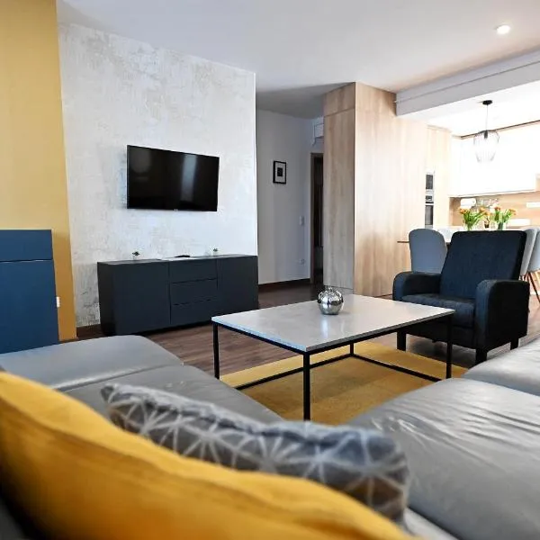 ONE Luxury Grand Suite Eger, hotel in Eger