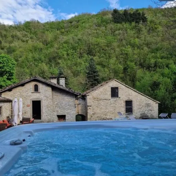 Borgo Corniola B&B Naturista, hotel v destinácii Marradi
