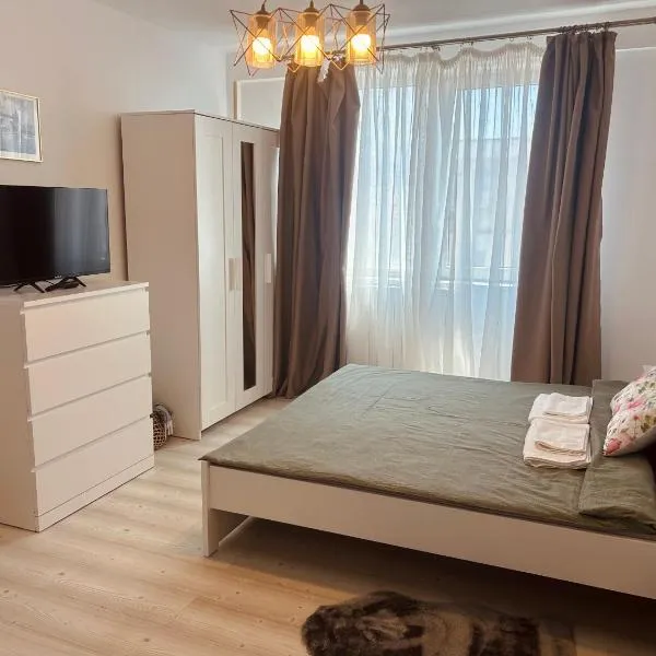 Casa NEVERSEEN, hotel em Constança