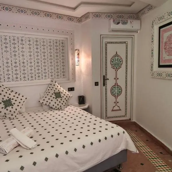 Riad golf stinia, hotel in Meknès