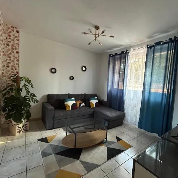 Home Lyla, hôtel à Dijon