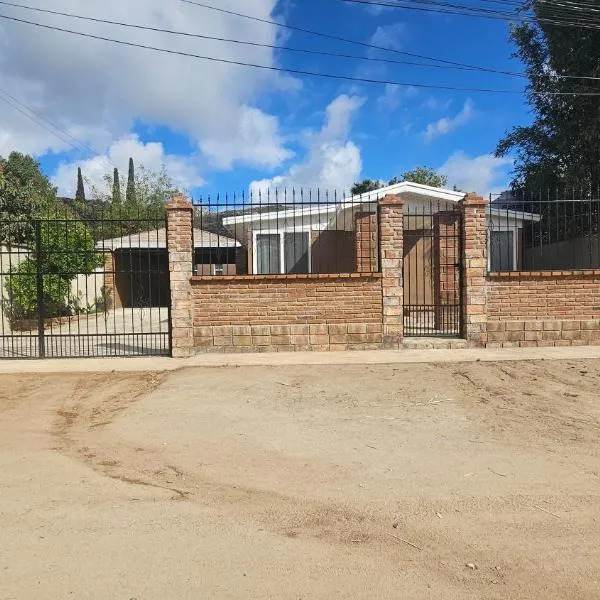 Casa Guerrero Valle de Guadalupe, hotel in Francisco Zarco
