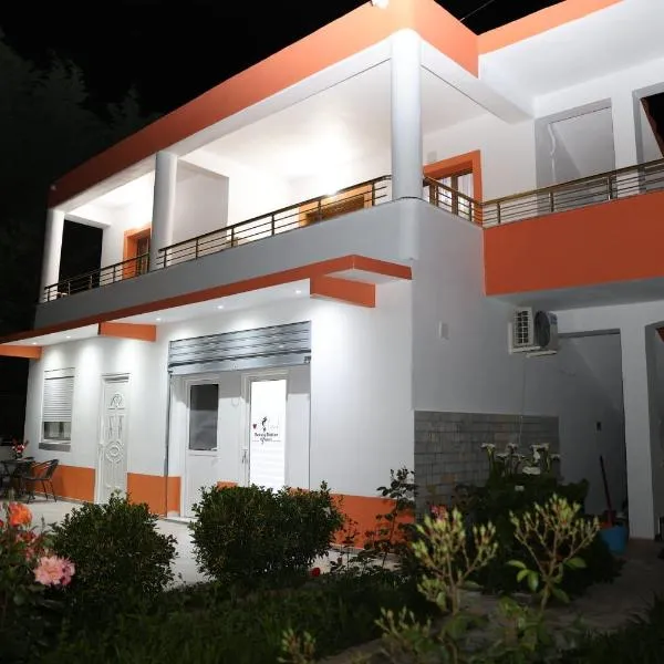 Villa LIKAJ, hotel v destinaci Berat