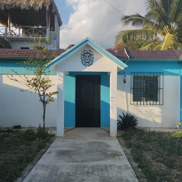 Casa León, hotel in Bacalar