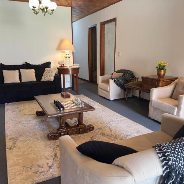 Casa Campos Jordão térrea bem localizada famílias crianças nove pessoas - Foto 2