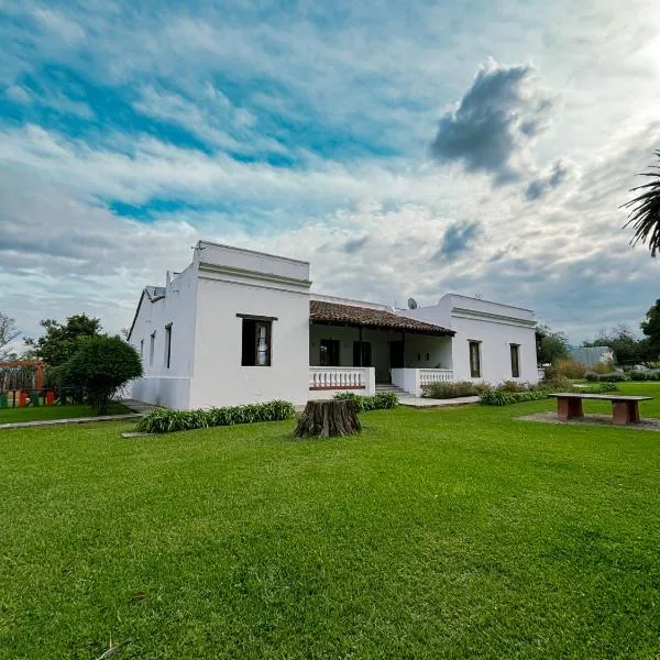 Cerros de Terciopelo hotel boutique、Rosario de Lermaのホテル