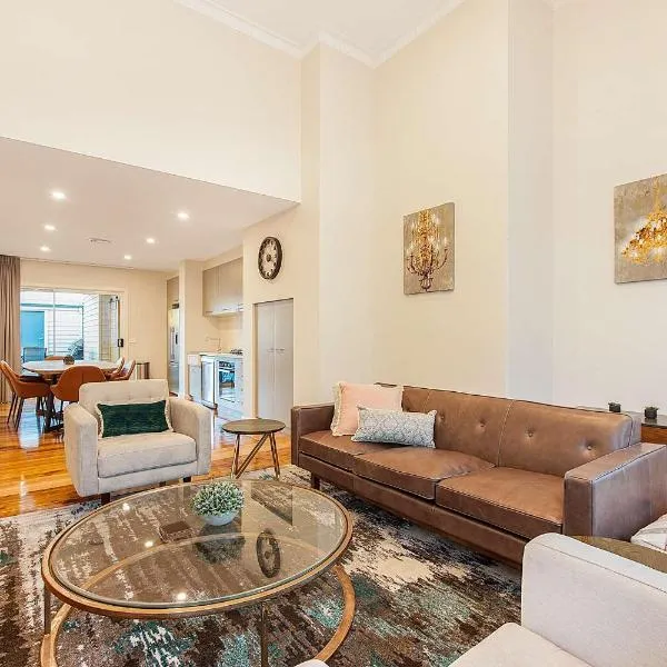 Luxury on the Esplanade, hotel in Echuca