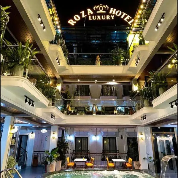 Roza Luxury Hotel Cat Ba - Pool & Rooftop, hotel in Cat Ba