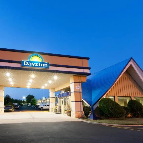 Days Inn by Wyndham Norman, hotel in Norman