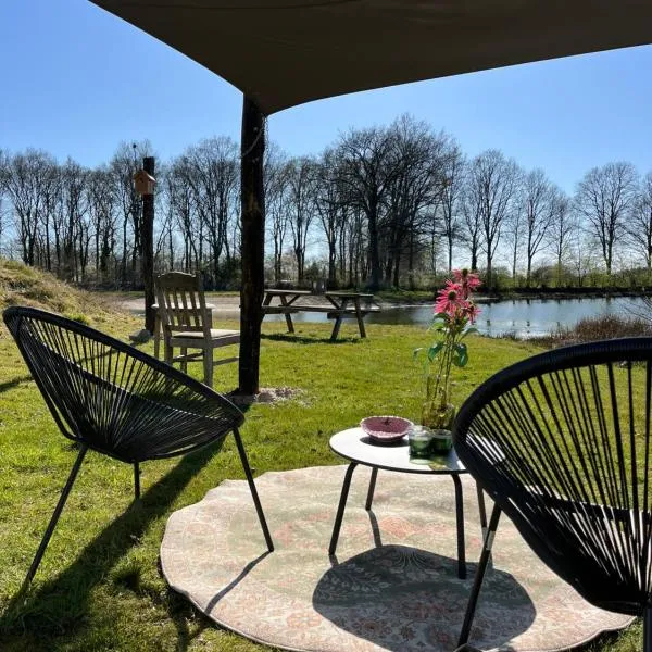 PipowagenTwente t huuske, hotel v destinaci Lattrop