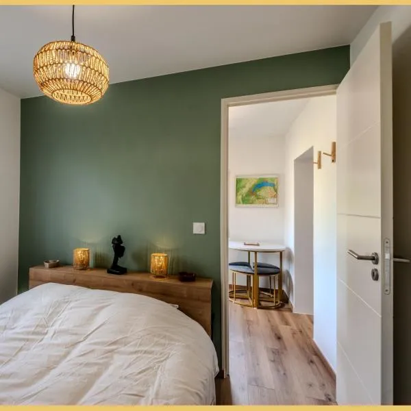 La petite maison de la plage I Excenevex, hotel din Excénevex