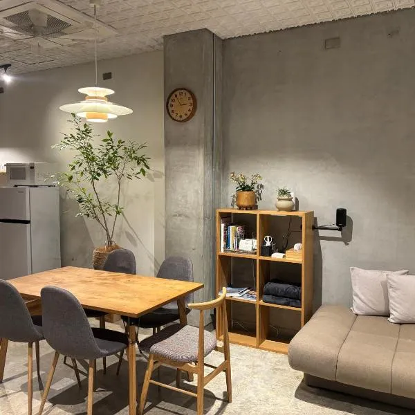 Hotel art rock、高松市のホテル