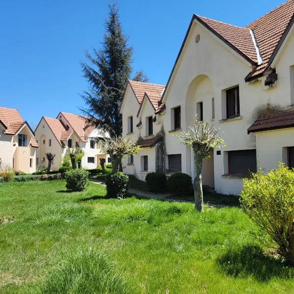 Chalet familiale Haut standing, hotel v destinaci Ifrane
