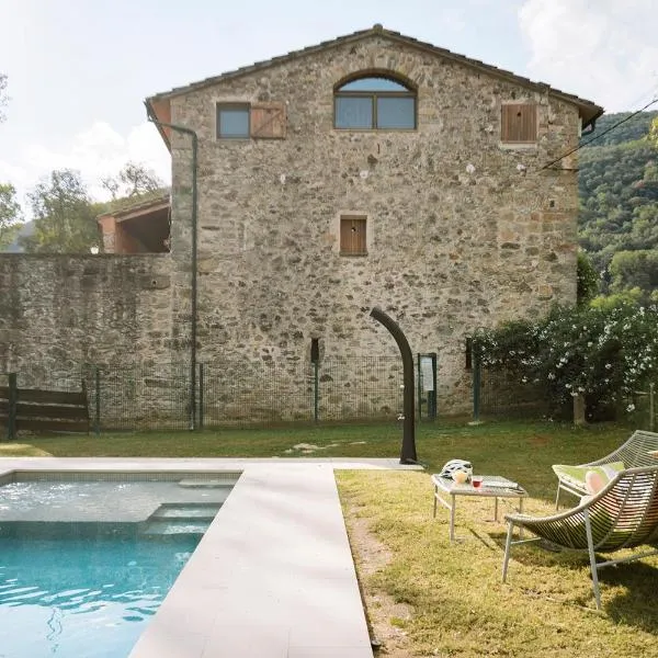 El Lledoner, hotel v destinaci Sant Jaume de Llierca