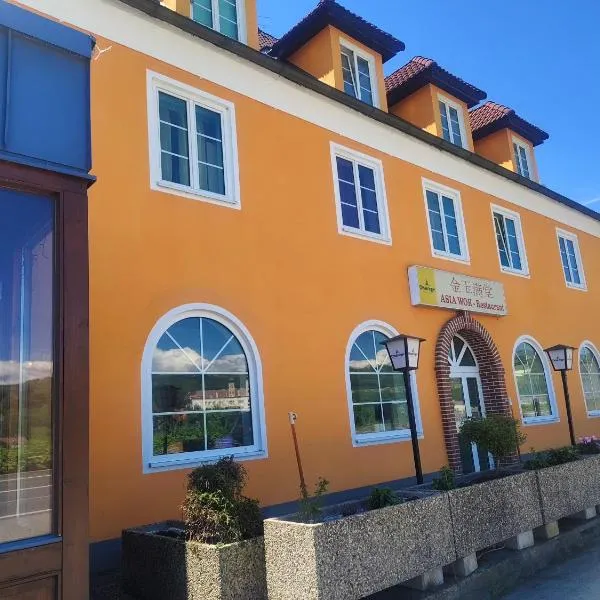 Asia wok gasthof, hotel v destinaci Ybbs an der Donau