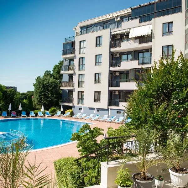 Apartment in Amphora Palace Aparthotel, hotel in Varna City