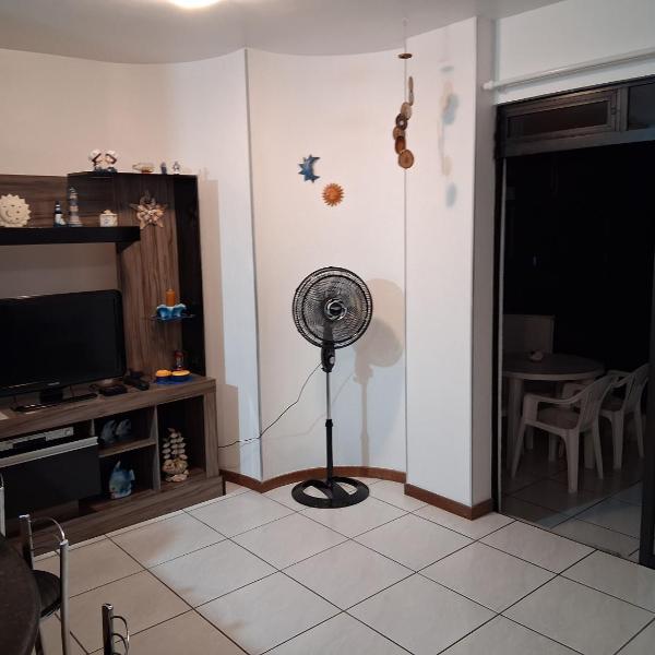 Apartamento em Meia Praia, Itapema, SC.