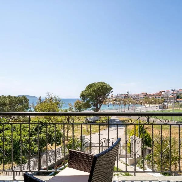 Sithonia Blue, hotel in Neos Marmaras