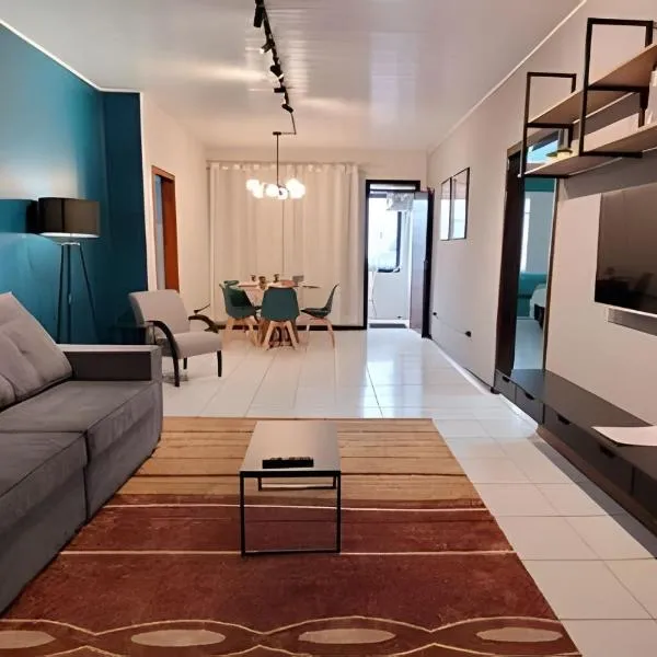 AP101 - Amplo AP no centro c/ AC, hotel in São Miguel dʼOeste