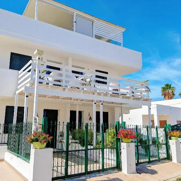 B&B Casa De Mare، فندق في ليدو ماريني
