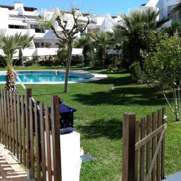 Estupendo piso con piscina, padel, tenis y golf, hotel v destinaci Isla Cristina