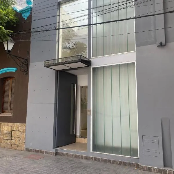 Hotel Leguizamón, khách sạn ở Salta