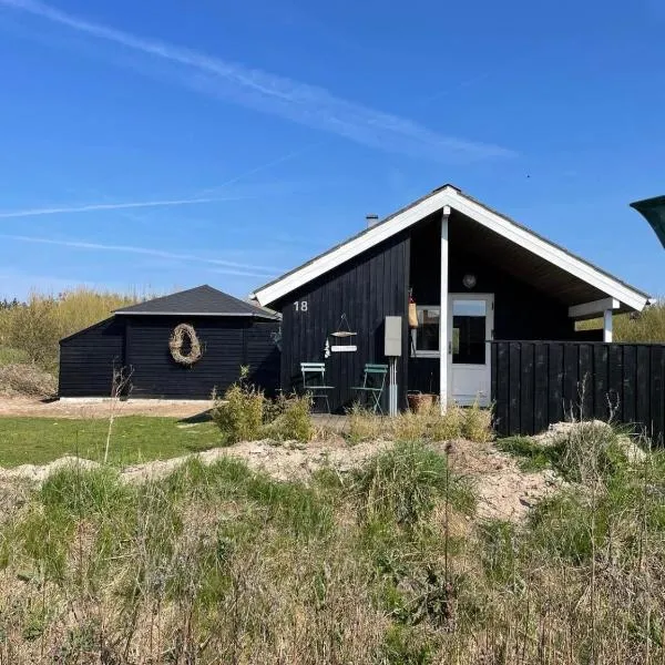 Exclusive Cottage close to Tornby Beach, hotel v destinaci Hirtshals