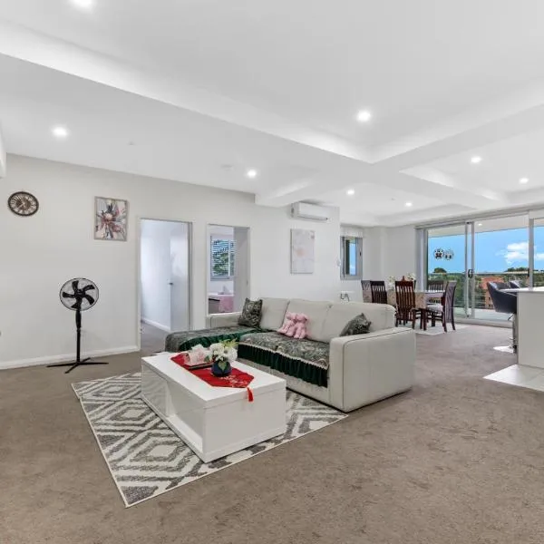 KozyGuru / Blacktown / 3 Bedroom APT / NBL005, hotel en Blacktown