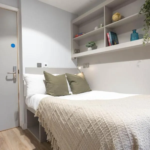 City HideAway, hotel in Galway